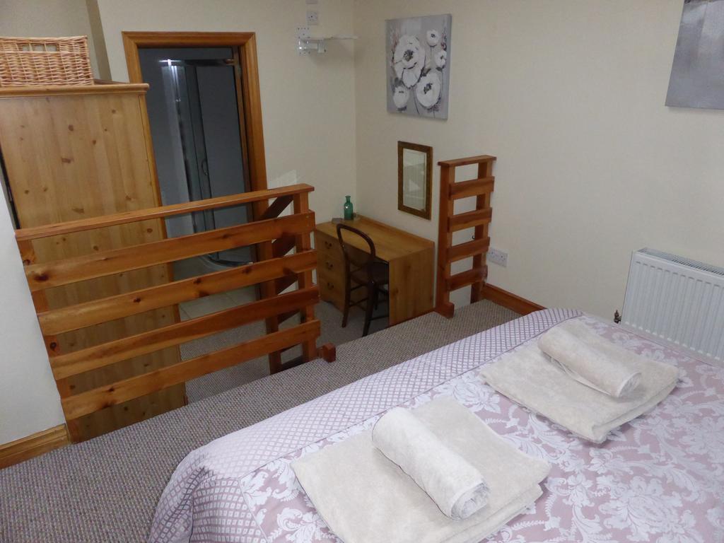 Treetops Bungalow Loch Ness 德拉姆纳德罗希特 外观 照片